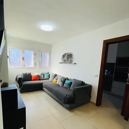 Holiday home Piso Familiar Centrico Campillo